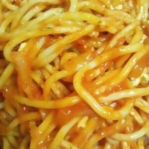 シンプルトマトソースのパスタ